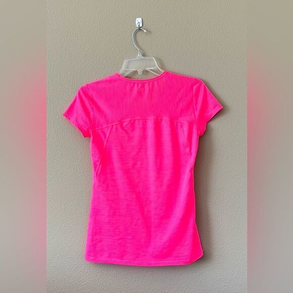 Athleta Hot Pink Workout Top - Picture 5 of 6